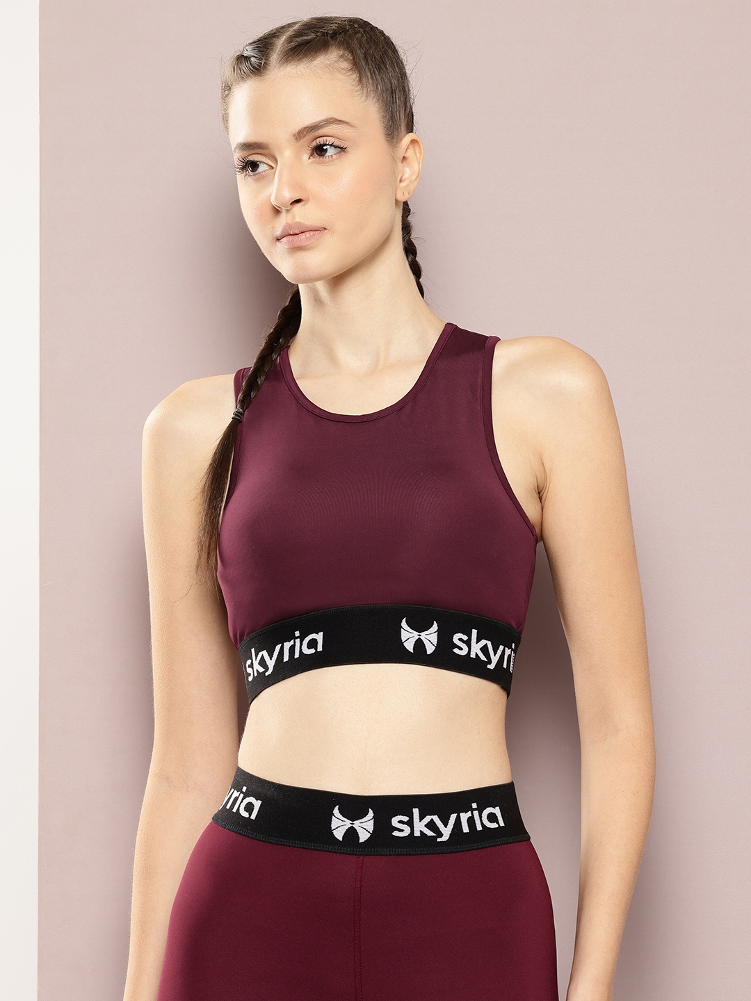 

skyria High Support Full Coverage Rapid Dry Sports Bra with Removable Padding, Burgundy