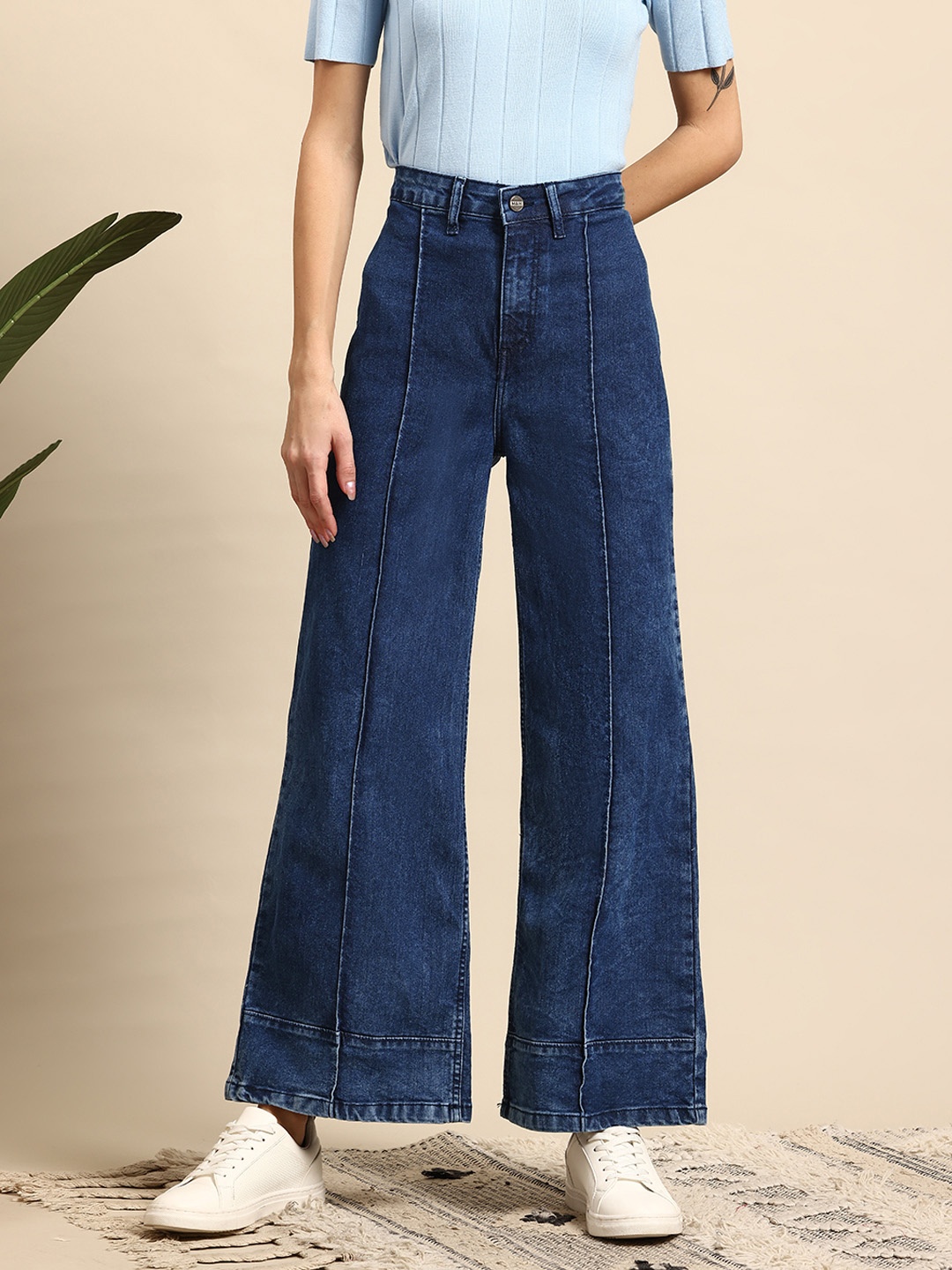 

Mast & Harbour Women Wide Leg Light Fade Jeans, Blue