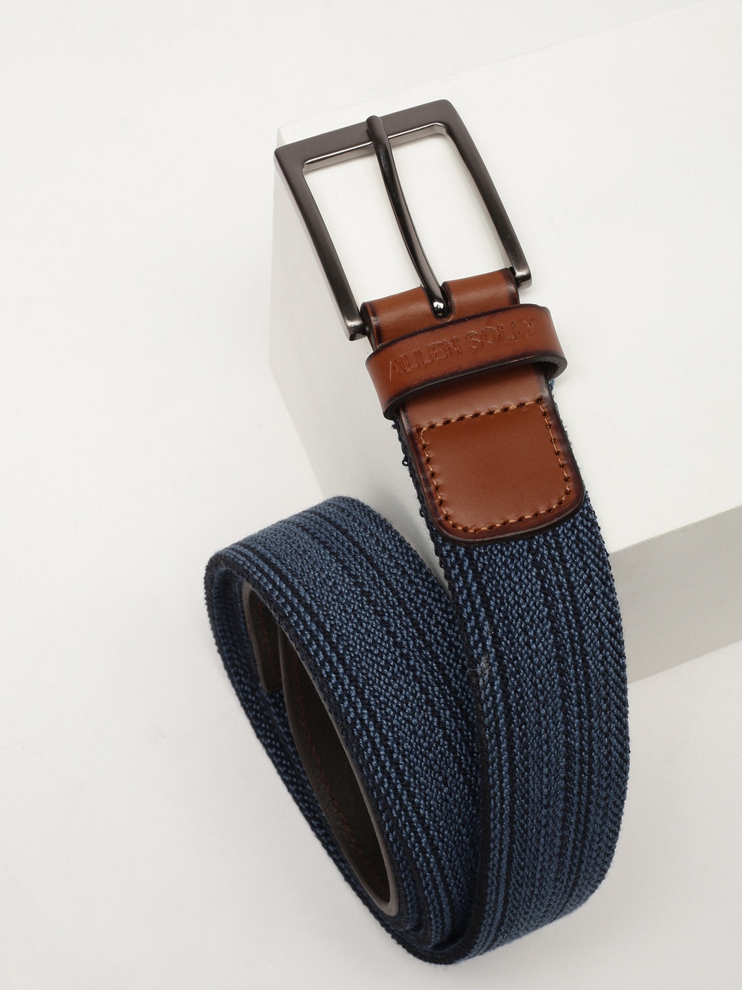 

Allen Solly Men Textured Leather Belt, Blue