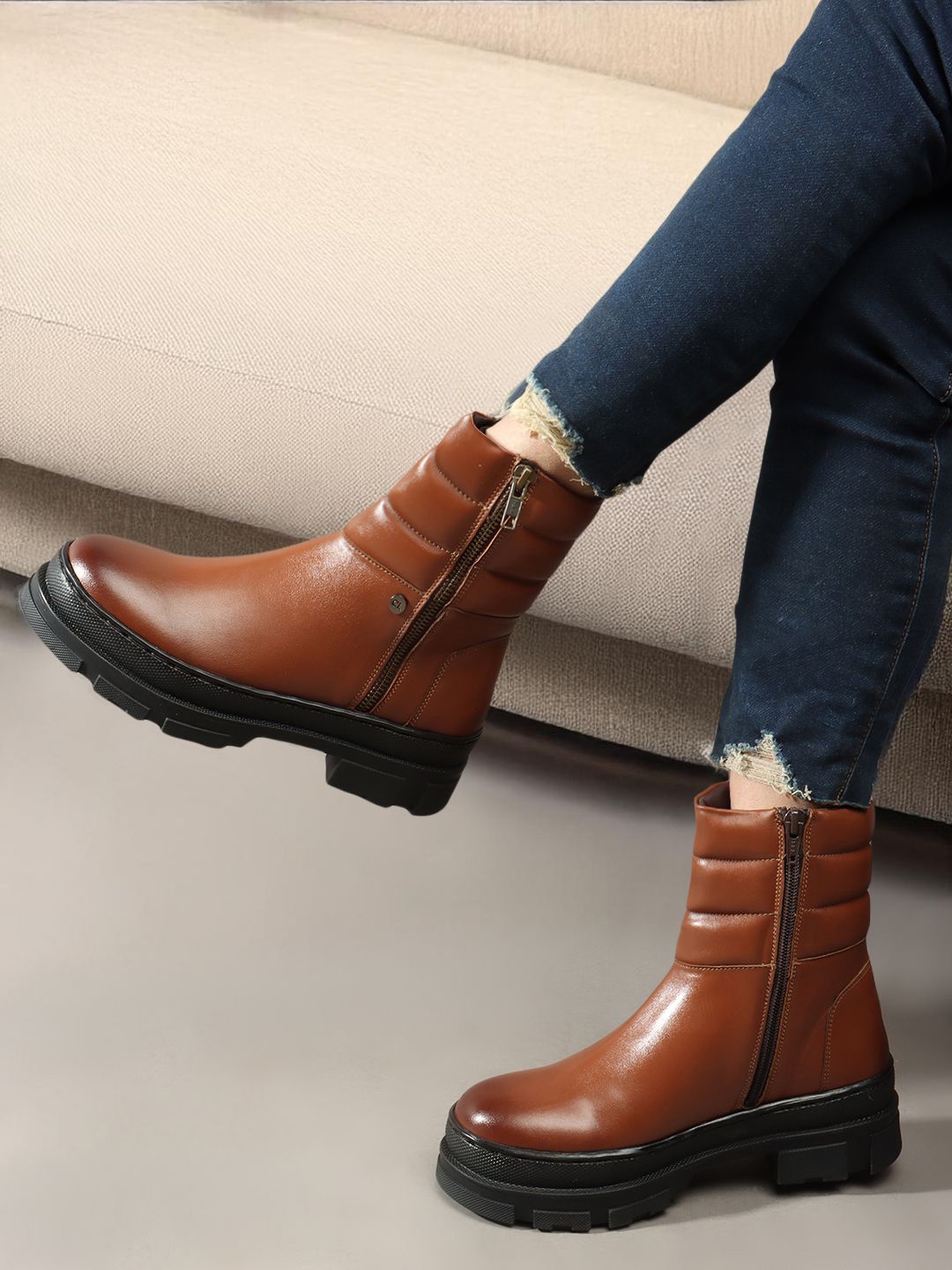 

Carlton London Women Textured Block-Heeled Casual Boots, Tan
