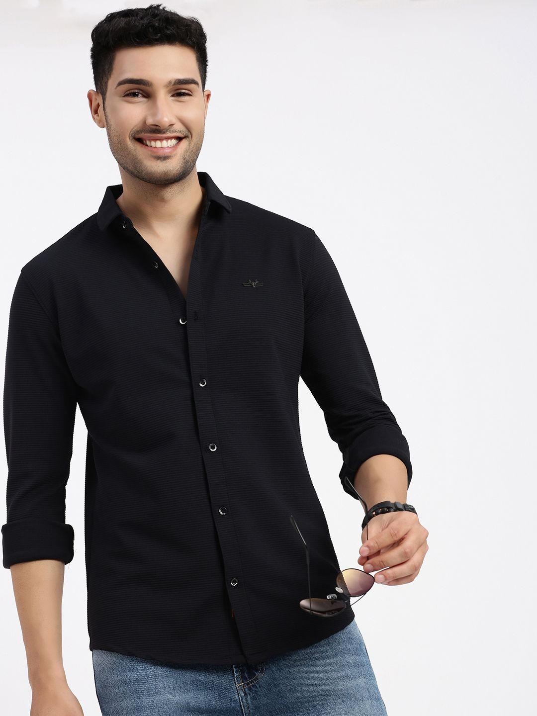 

SHOWOFF Men Comfort Spread Collar Textured Elastane Slim Fit Casual Shirt, Black