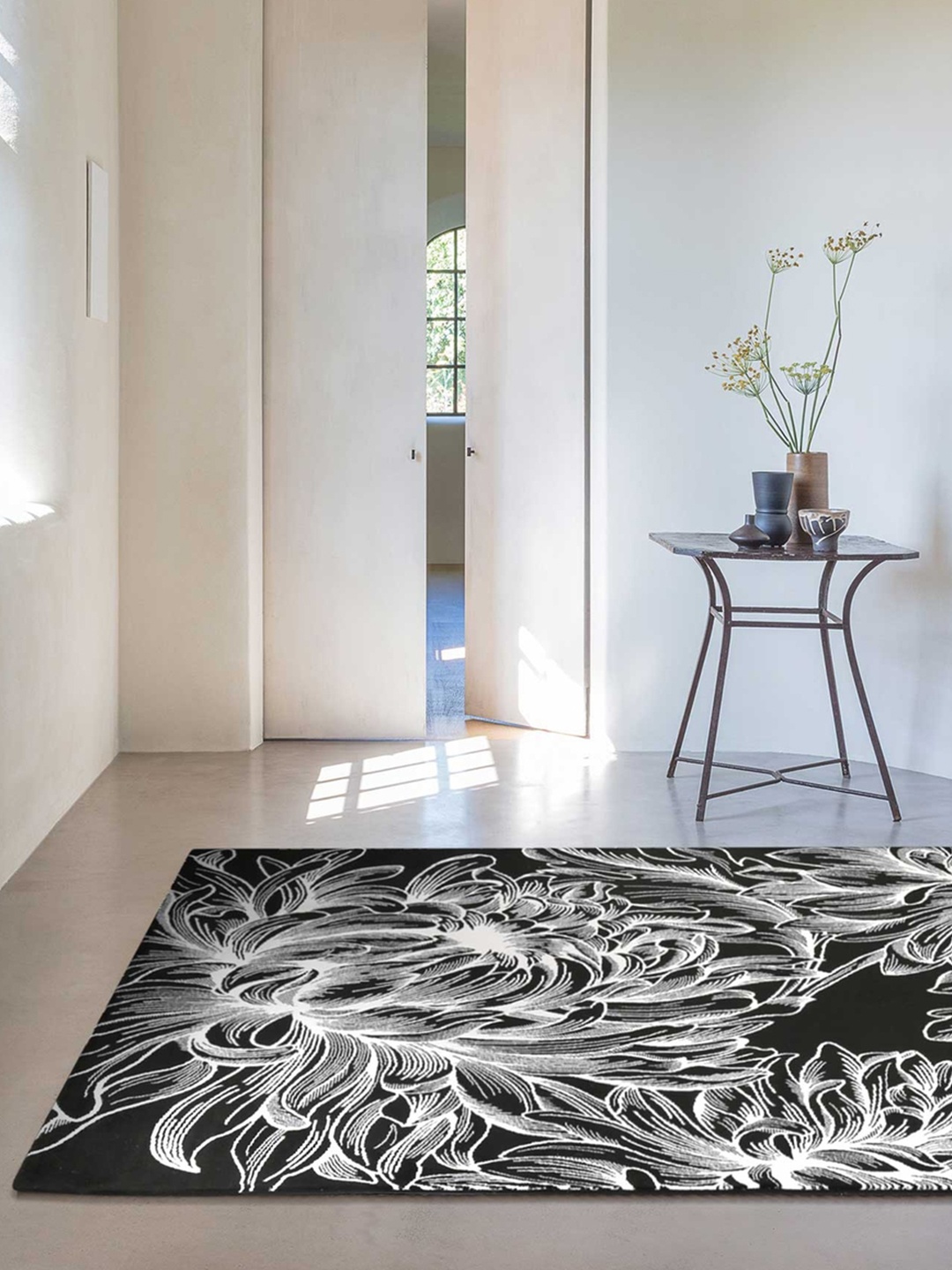 

DDecor Black & White Floral Printed Anti-Skid Carpet