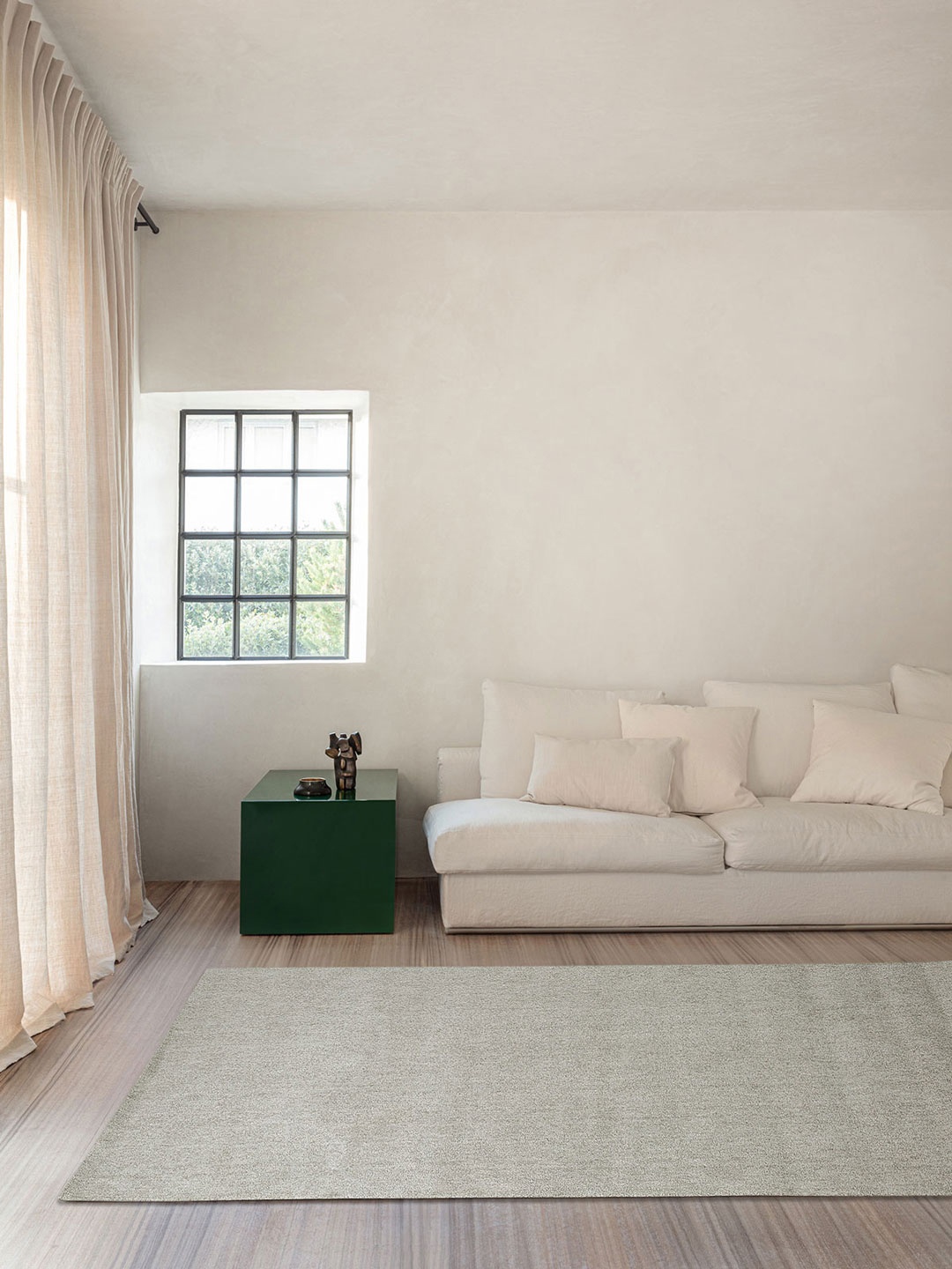 

DDecor White Rectangle Anti-Skid Carpet