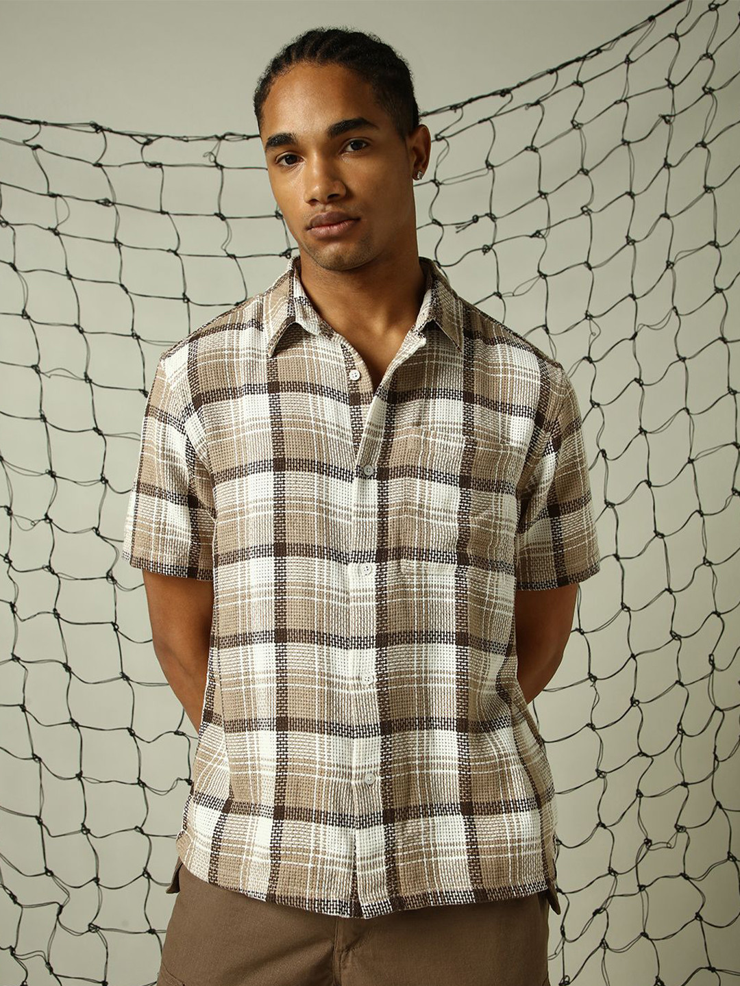 

Hubberholme Men Classic Spread Collar Tartan Checks Opaque Checked Oversized Casual Shirt, White