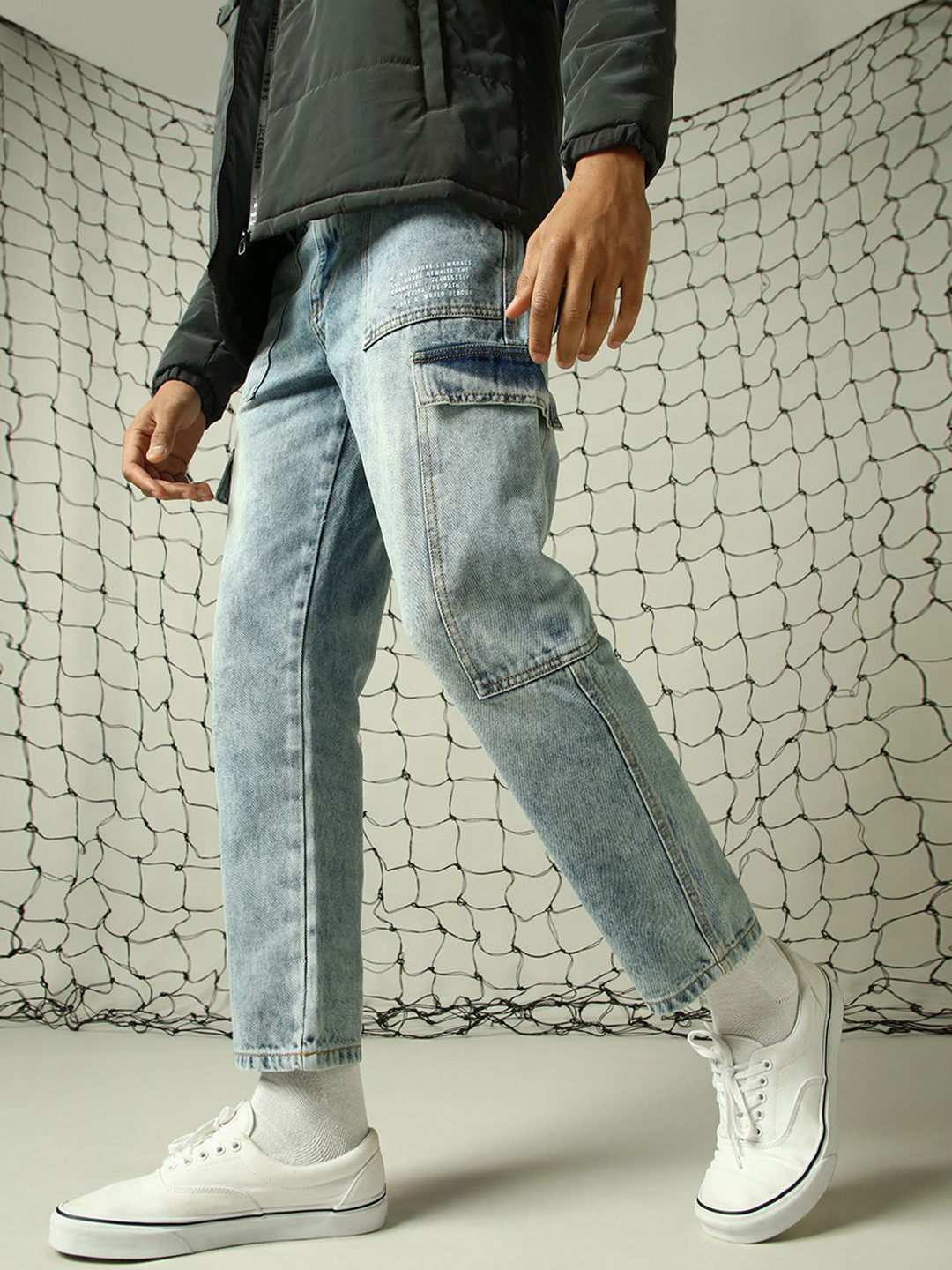 

Hubberholme Men Straight Tapered Fit Leg Heavy Fade Carpenter Detail Cotton Cargo Jeans, Blue