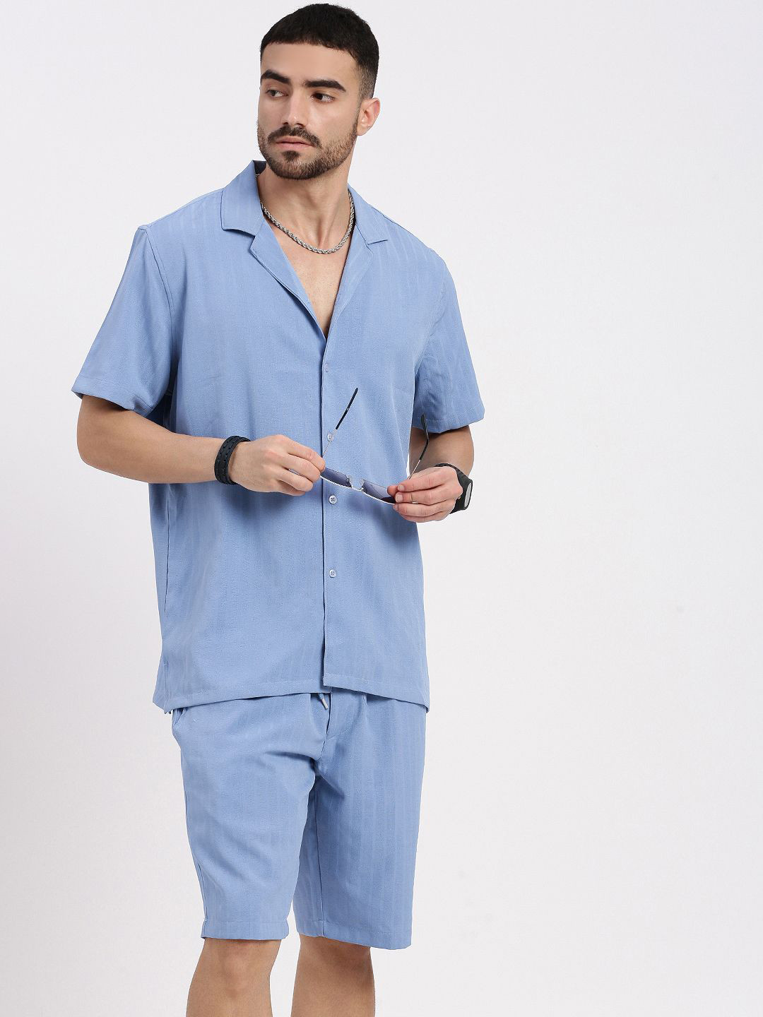 

SHOWOFF Cuban Collar Shirt With Shorts, Blue