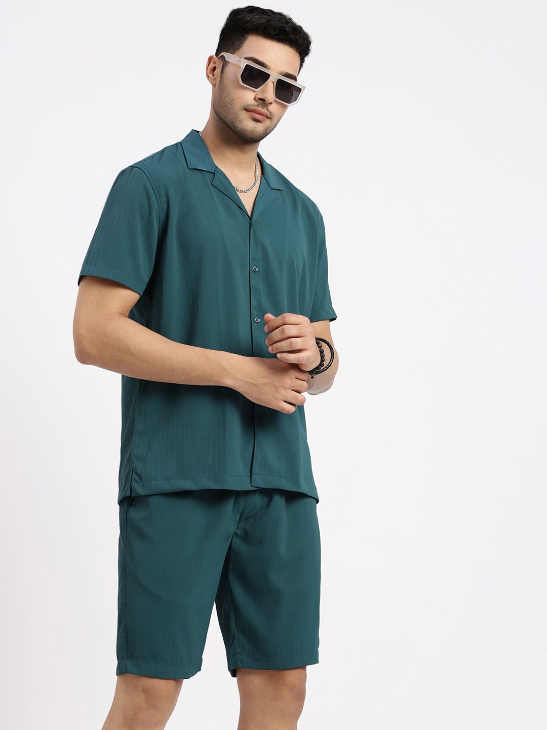 

SHOWOFF Cuban Collar Shirt With Shorts, Teal