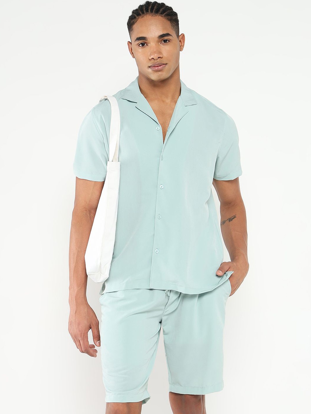 

SHOWOFF Cuban Collar Shirt With Short, Green