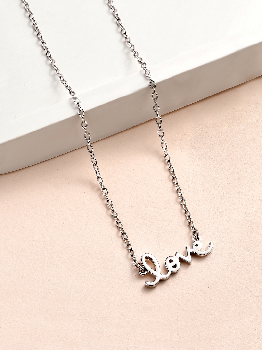 

Ornate Jewels 925 Sterling silver Love Necklace