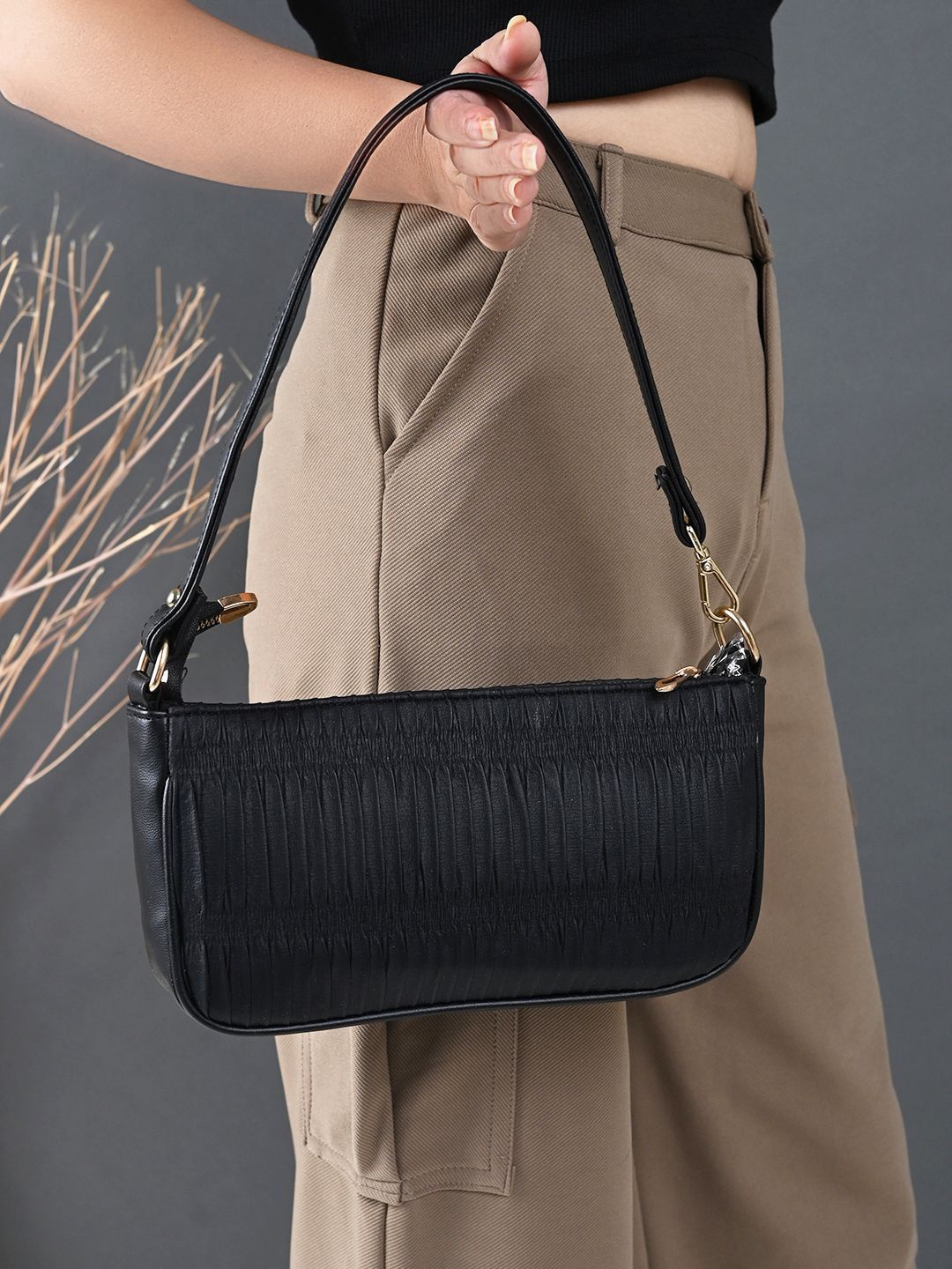 

Mast & Harbour Women Structured Shoulder Bag, Black