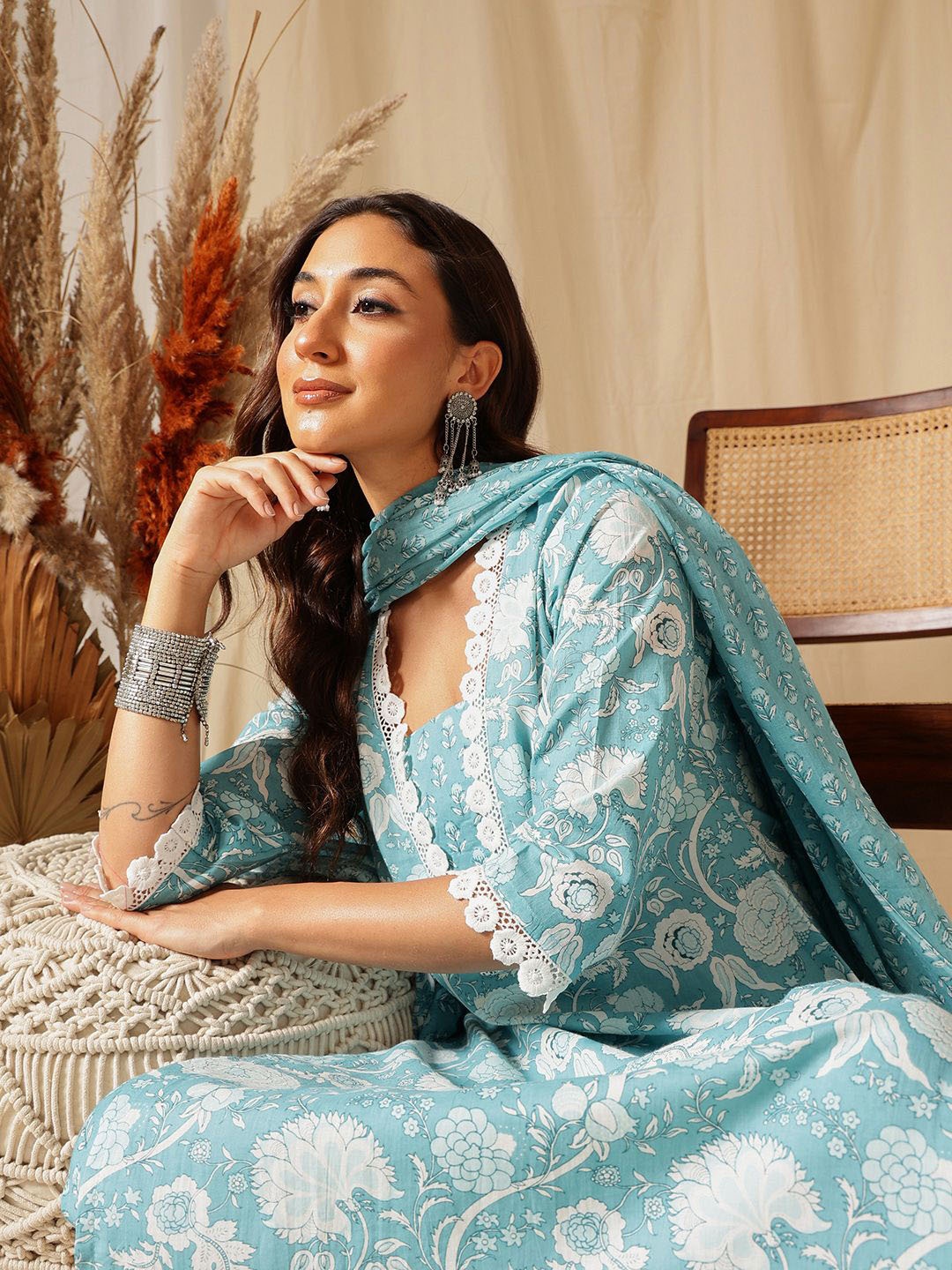 

Ginni Arora Label Floral Printed Pure Cotton Straight Kurta With Trousers & Dupatta, Blue