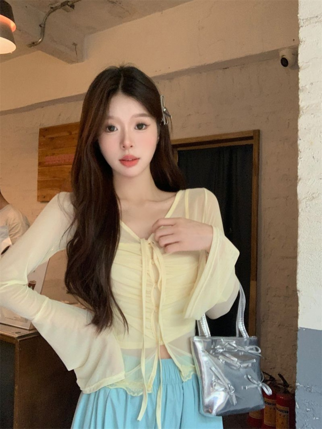 

StyleCast Women Solid Bell Sleeve Top, Cream