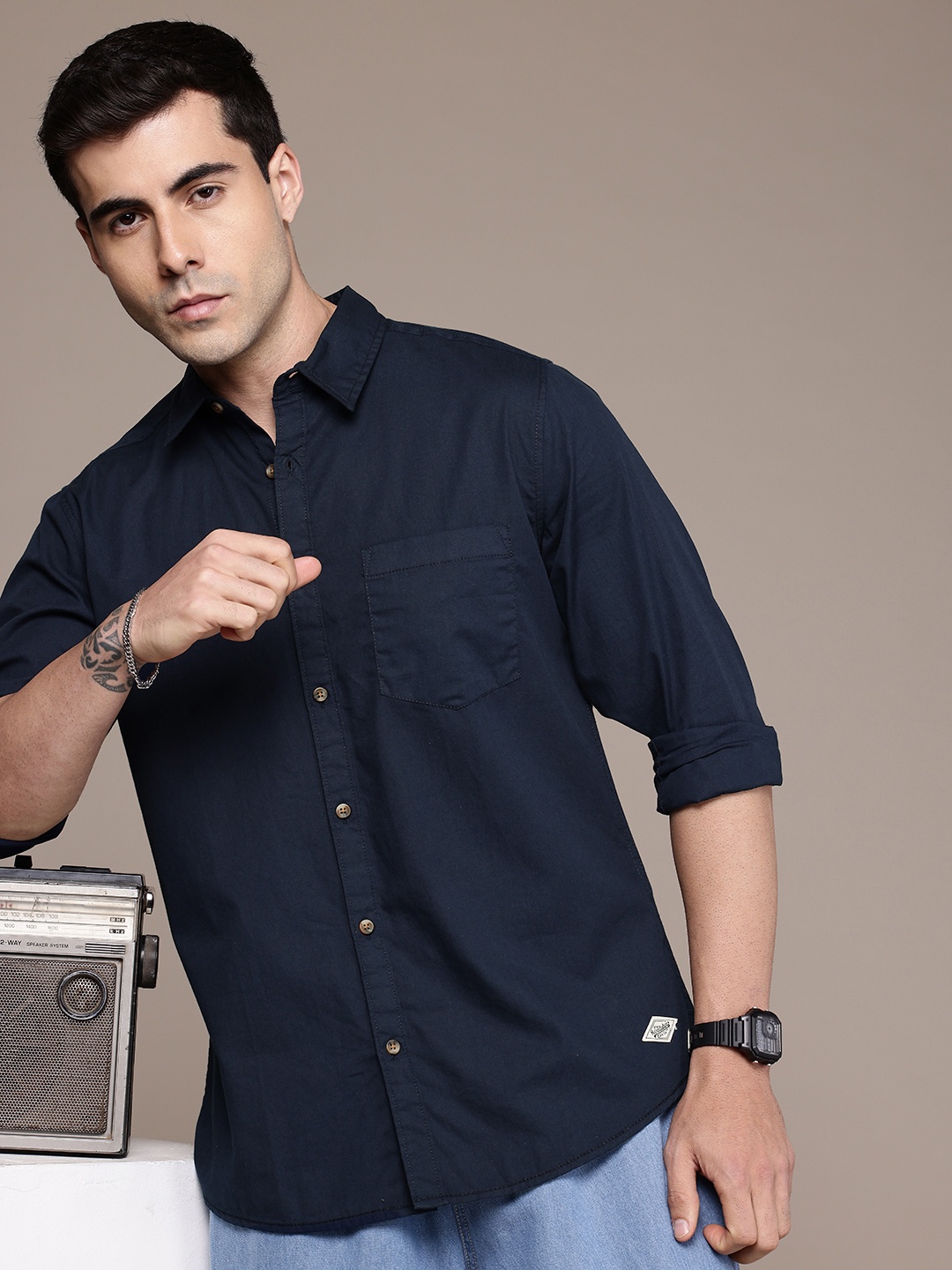 

The Roadster Lifestyle Co. Solid Pure Cotton Casual Shirt, Navy blue