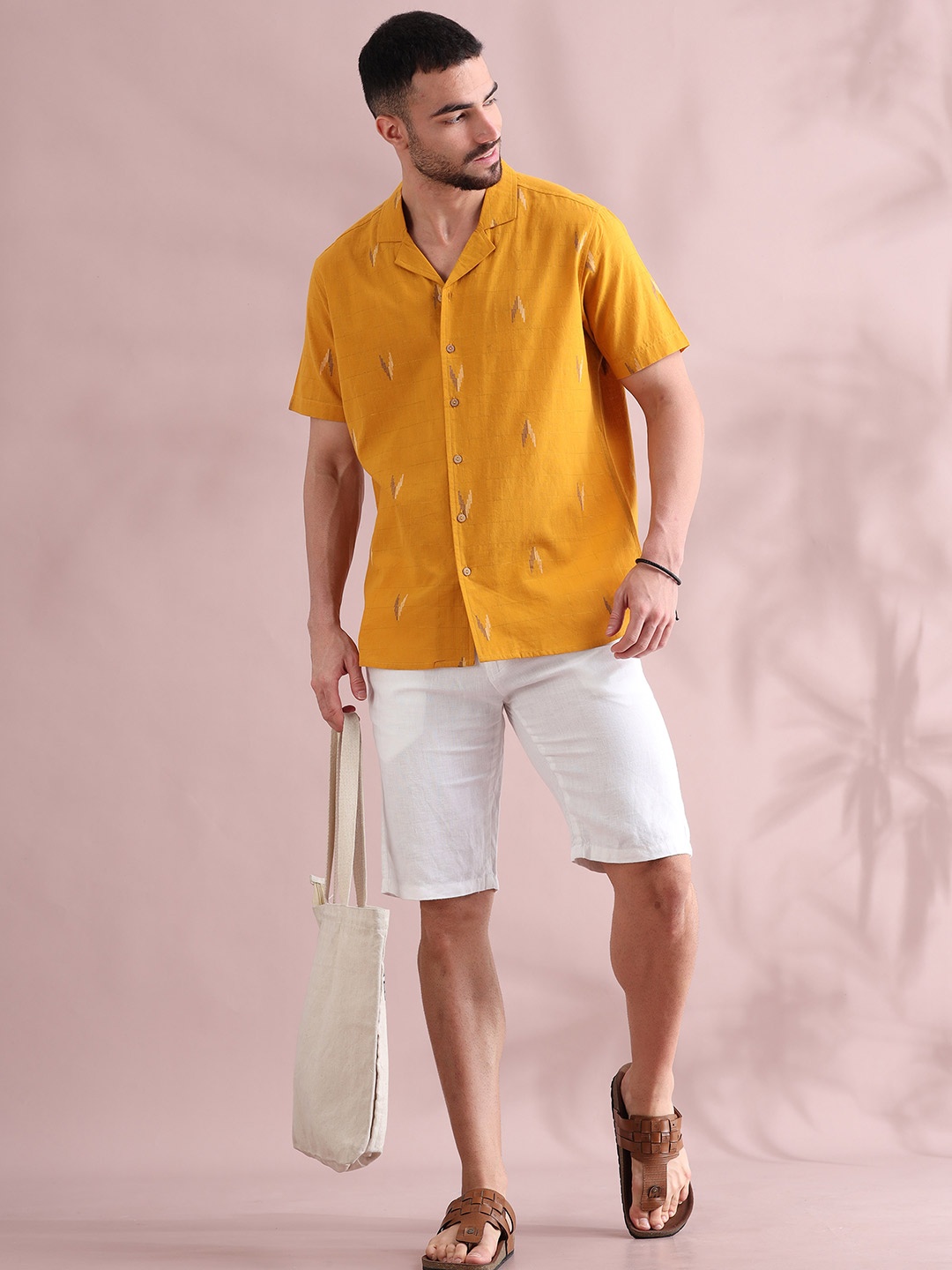 

FILORI Men Printed Pure Cotton Casual Shirt, Mustard