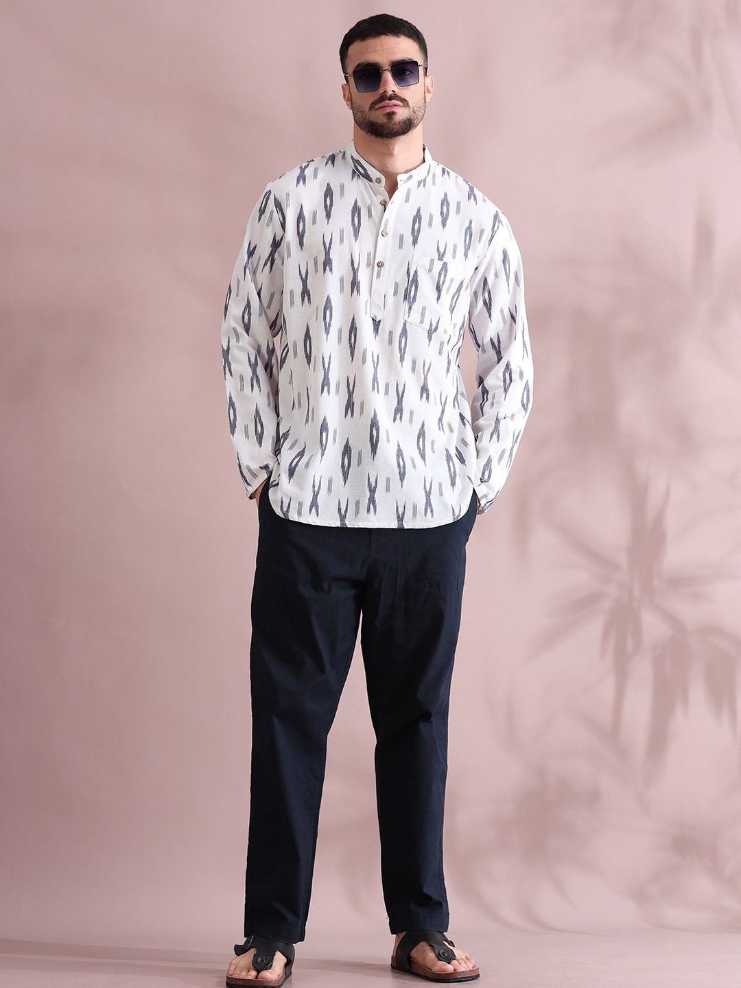 

FILORI Men Ikat Design Pure Cotton Short Kurta, White