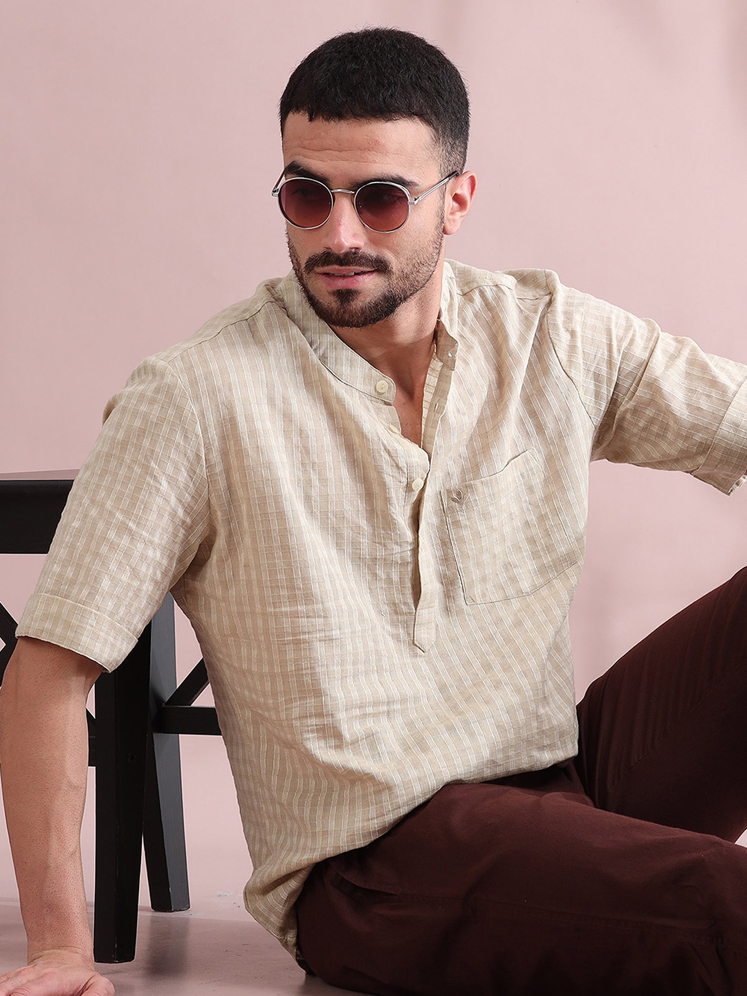 

FILORI Men Checked Dobby Pure Cotton Kurta, Beige