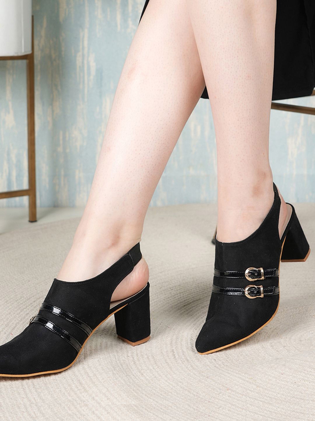

The Roadster Lifestyle Co Women Pointed Toe Heels, Black