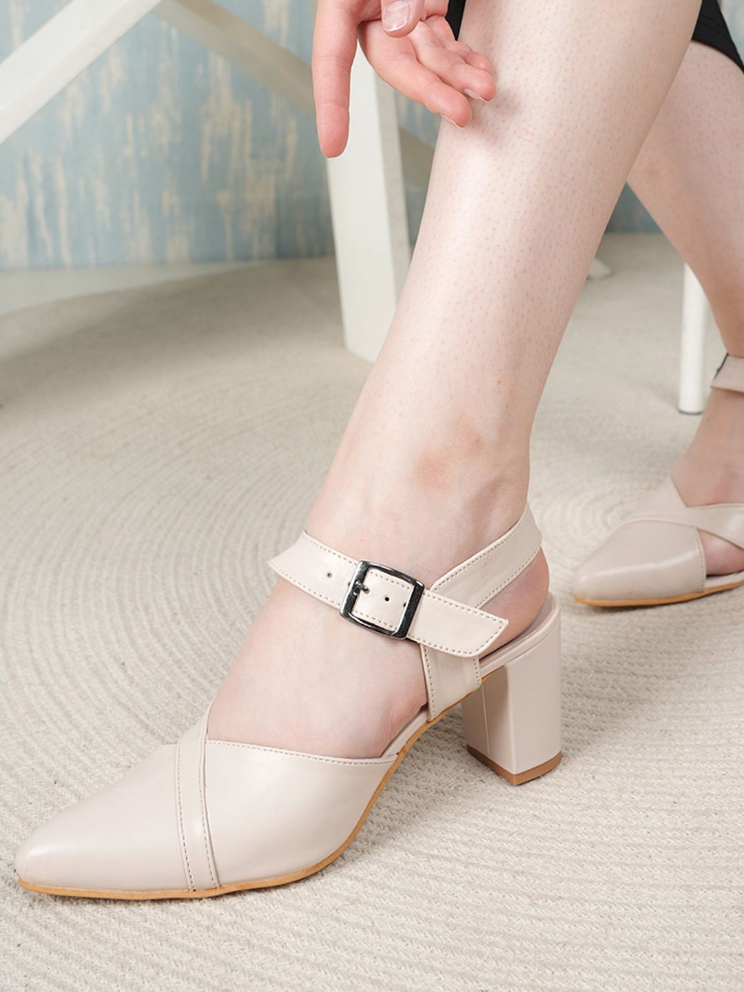

The Roadster Lifestyle Co Women Block Heel Sandals, Cream
