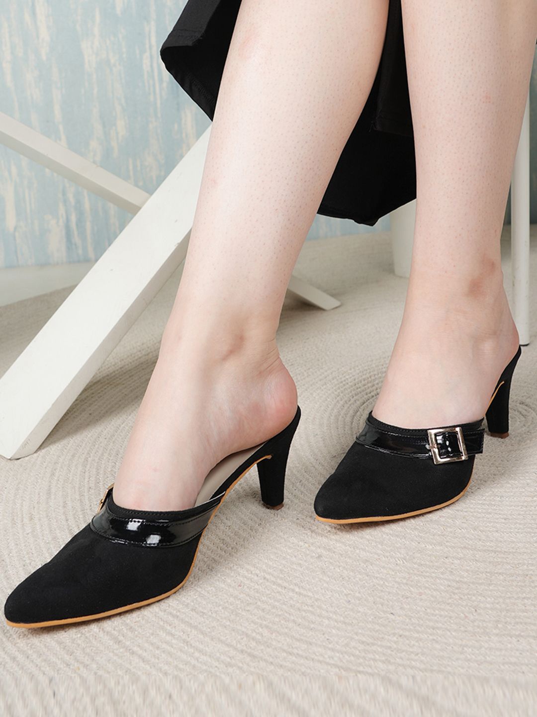 

The Roadster Lifestyle Co Women Buckled Kitten Heels Casual Mules, Black