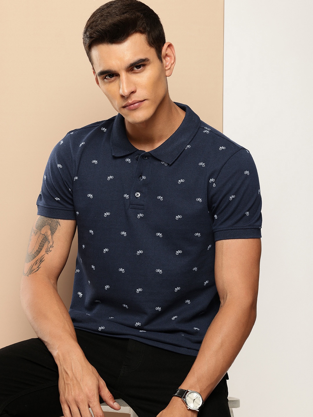 

INVICTUS Conversational Printed Polo Collar T-shirt, Navy blue