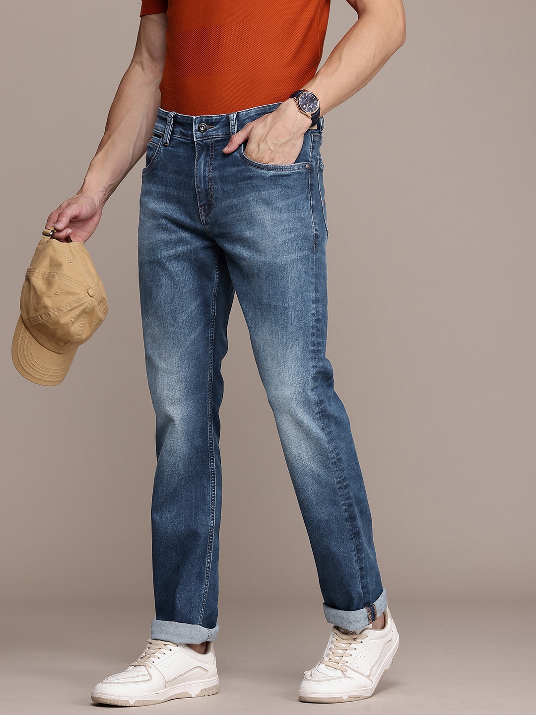 

Nautica Men Straight Fit Low-Rise Heavy Fade Stretchable Jeans, Blue