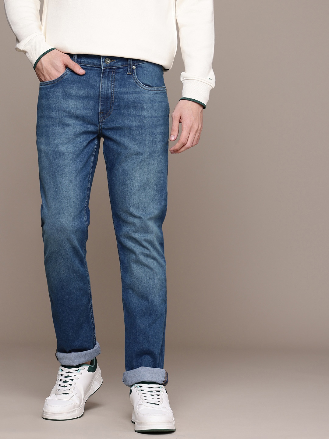 

Nautica Men Slim Fit Heavy Fade Stretchable Jeans, Blue