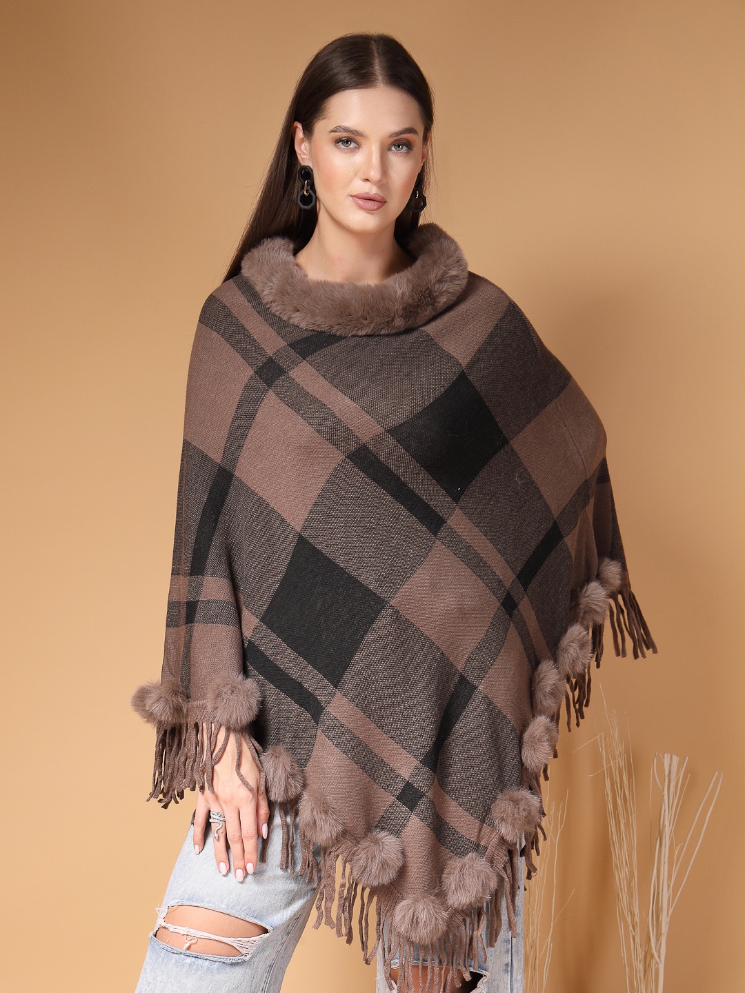

Mafadeny Women Checked Longline Poncho, Brown