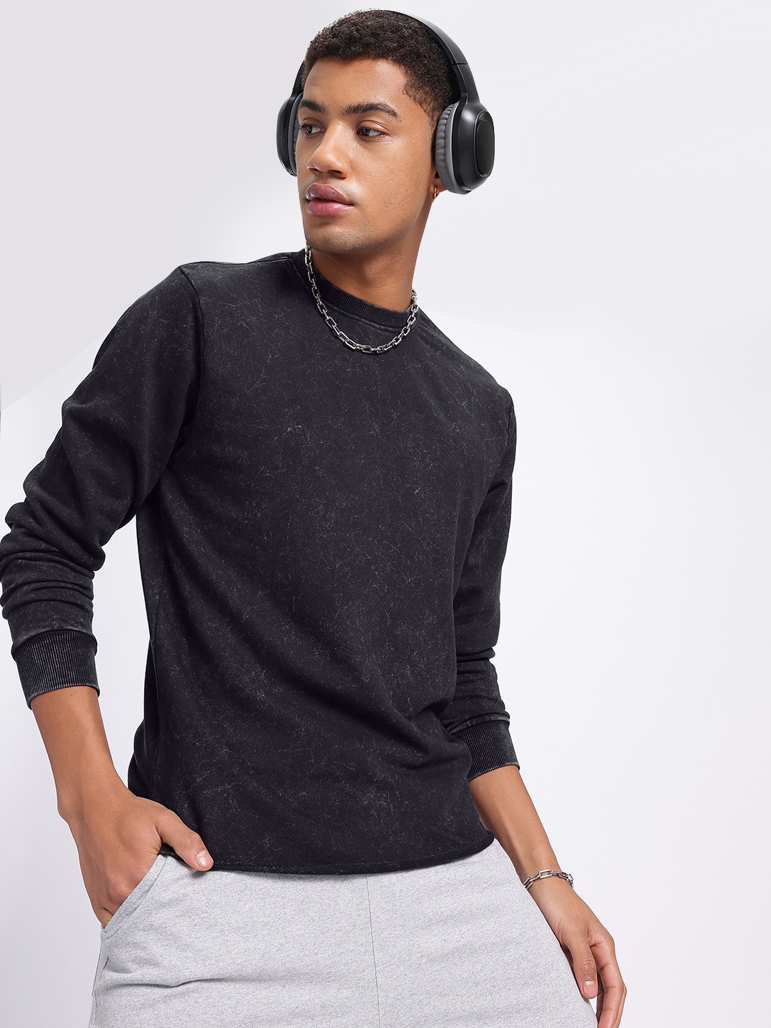

Kook N Keech Cozy Fade Snug Fit Sweatshirt, Black