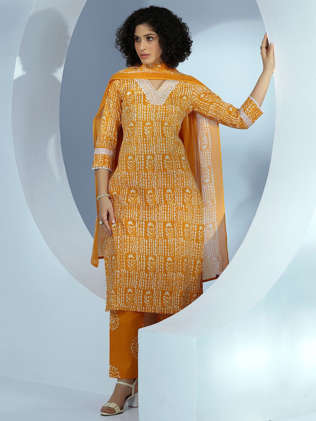 

Libas Women Ethnic Motifs Printed Regular Pure Cotton Kurta with Trousers & With Dupatta, Mustard