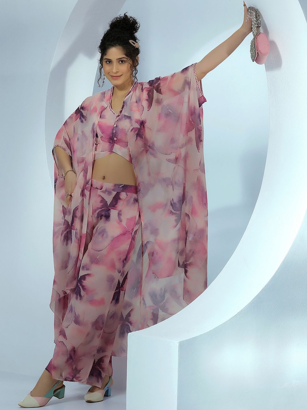 

Libas Printed Top Palazzo With Shrug Co-Ords, Pink