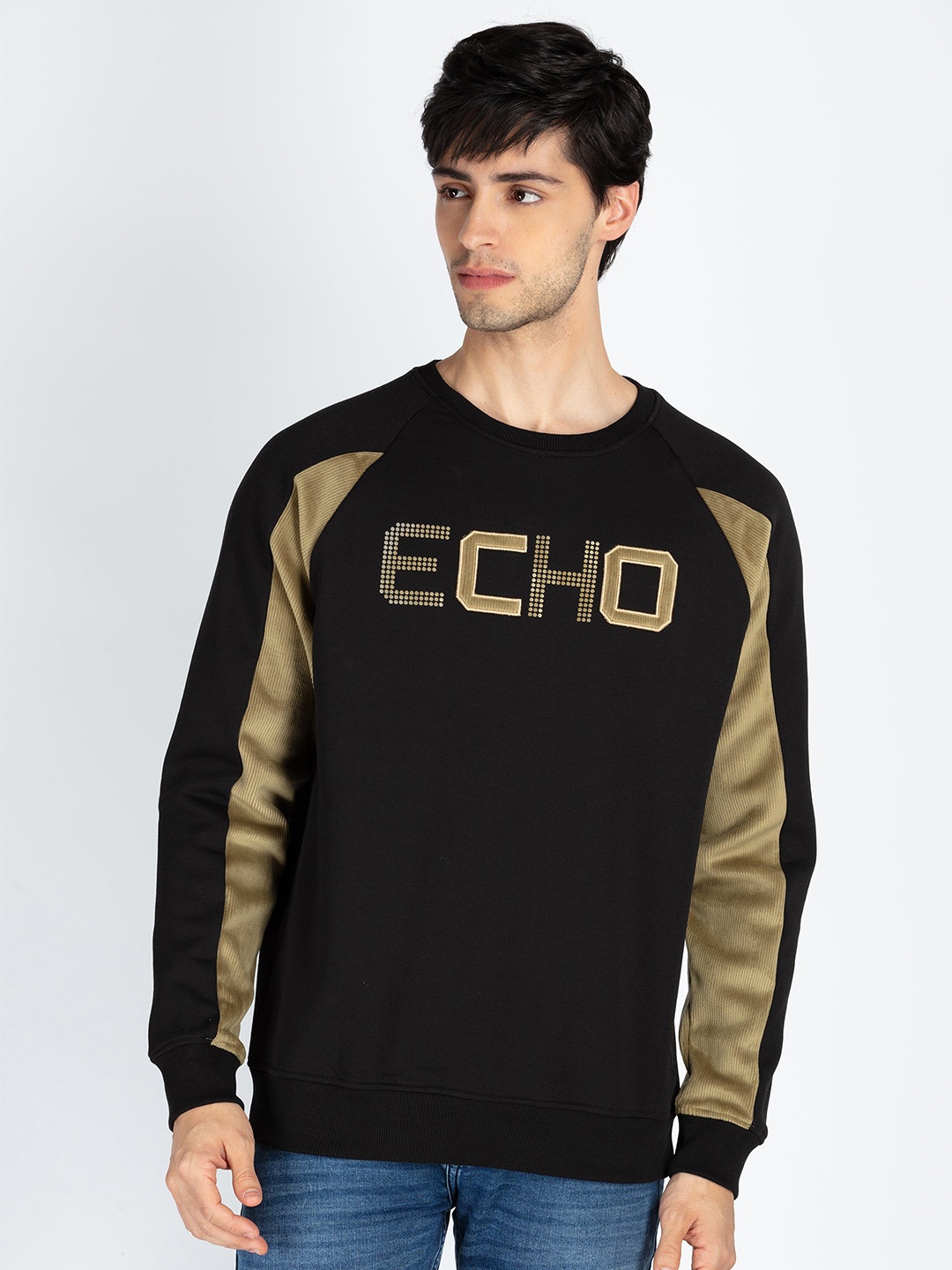 

Status Quo Men Colourblocked Round Neck Pullover Sweatshirt, Black