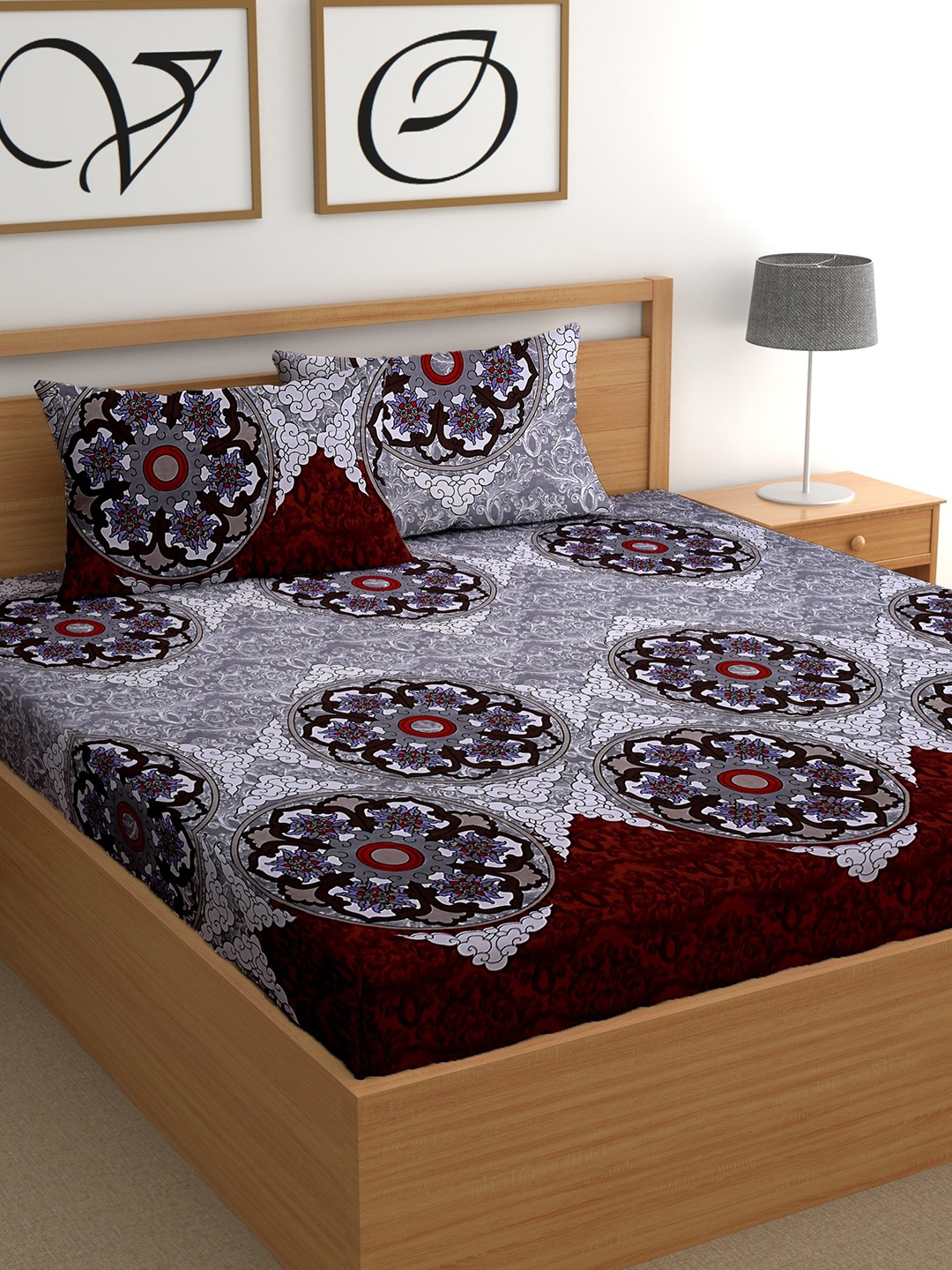 

CG HOMES Grey & White Floral Cotton 180 TC Queen Bedsheet with 2 Pillow Covers