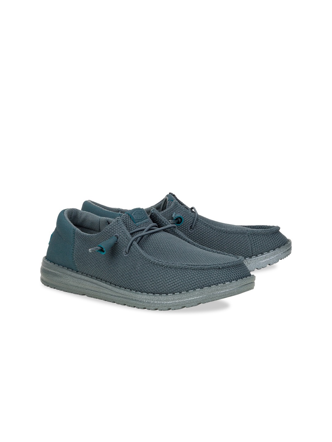 

HEYDUDE Women Wendy Round Toe Perforated Slip-On, Grey