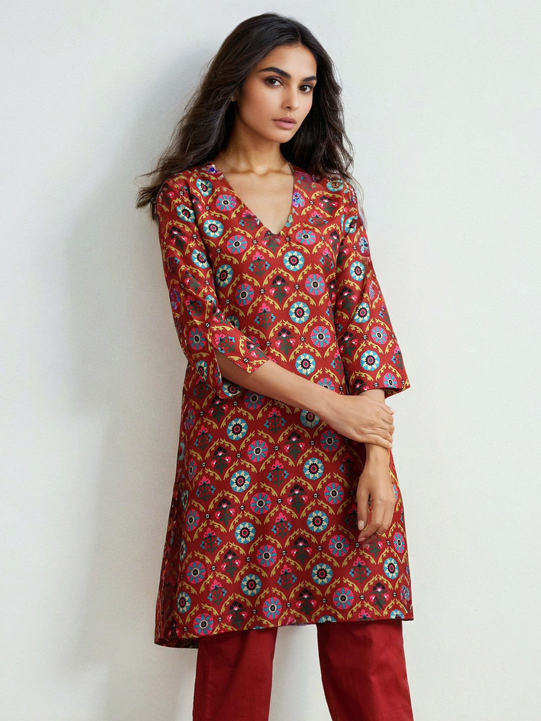 

trueBrowns Floral Printed V-Neck Ethnic Tunic With Trouser, Rust