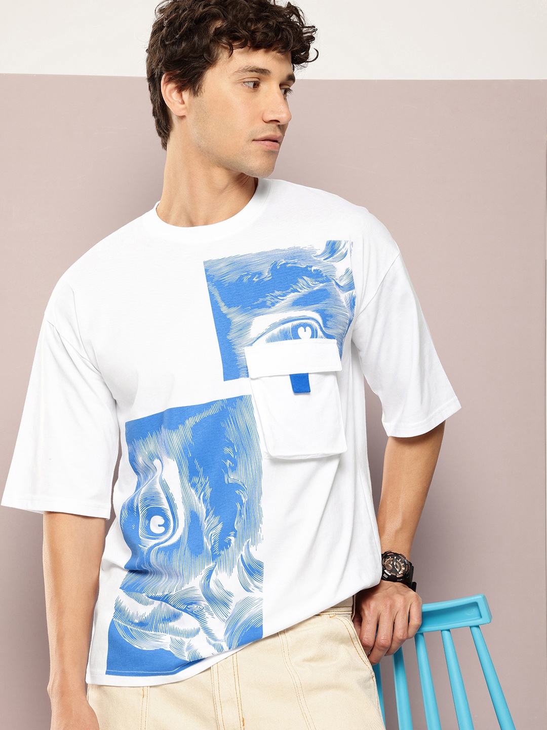 

Kook N Keech Men Printed Drop-Shoulder Sleeves Oversized T-shirt With Pocket Detail, White