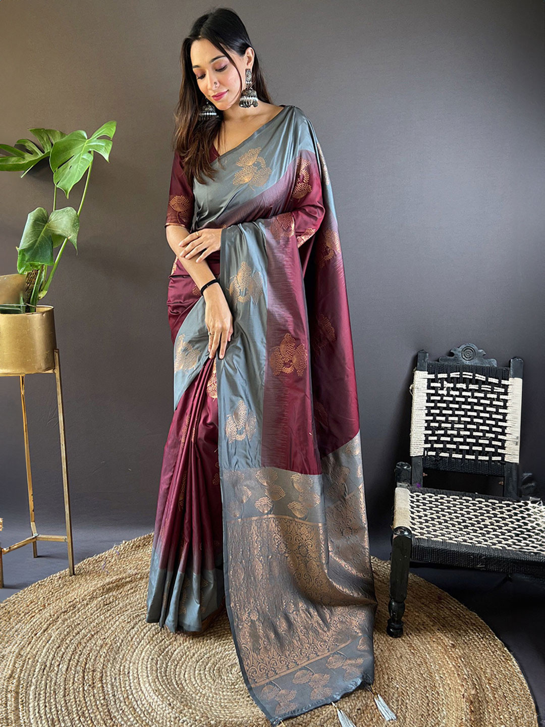 

MySilkLove Woven Design Zari Banarasi Saree, Brown