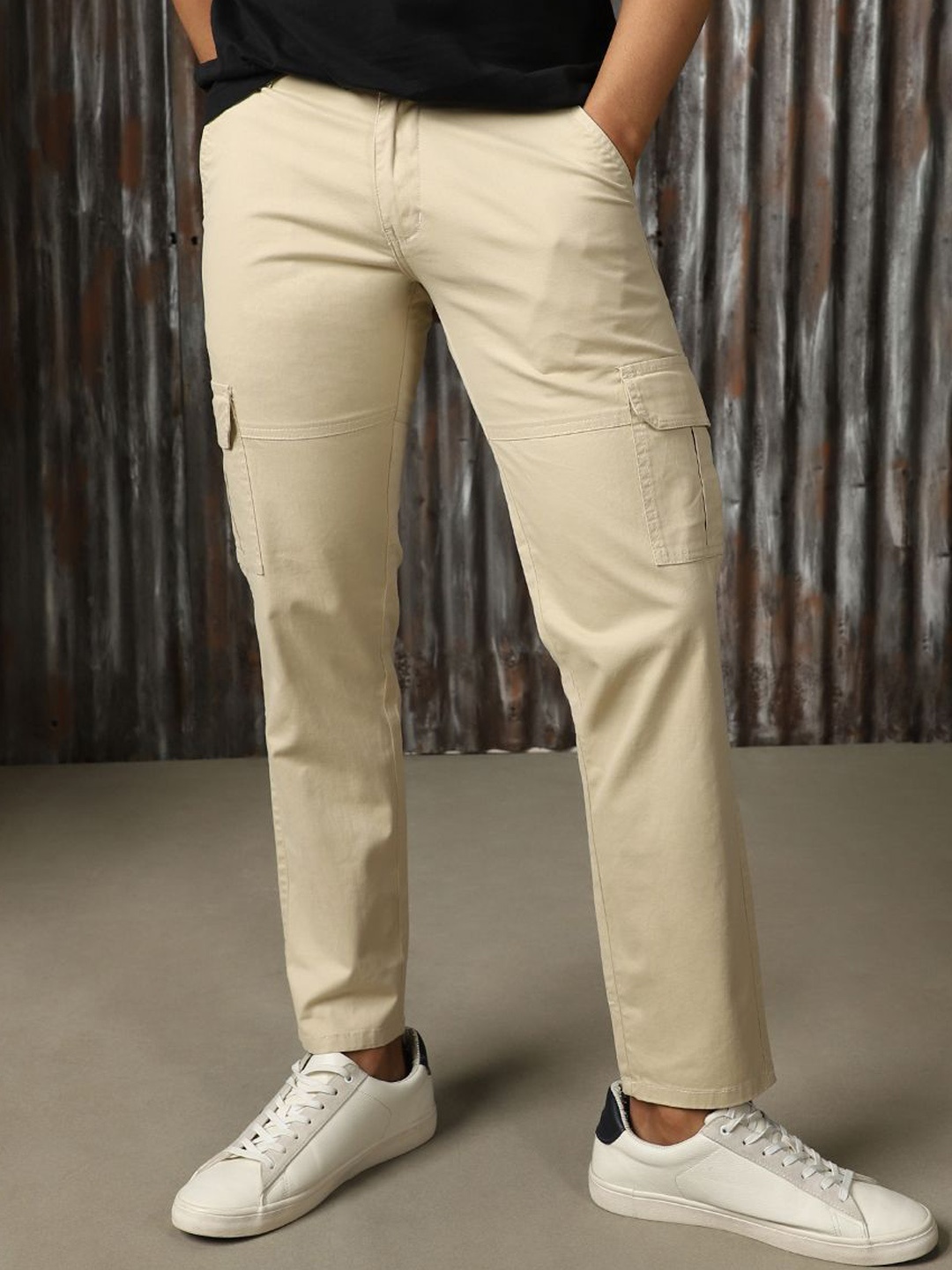 

High Star Men Relaxed Straight Fit Easy Wash Cargos Trousers, Grey
