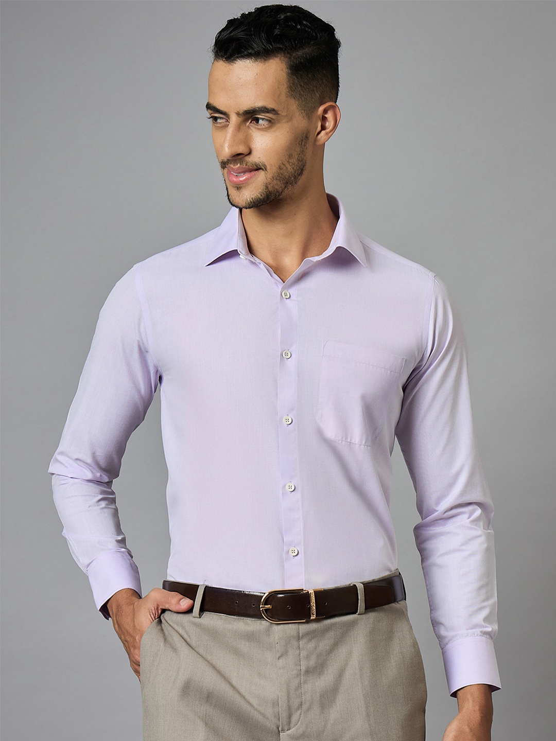 

LOUIS STITCH Men Classic Purple Spread Collar Solid Polycotton Formal Shirt