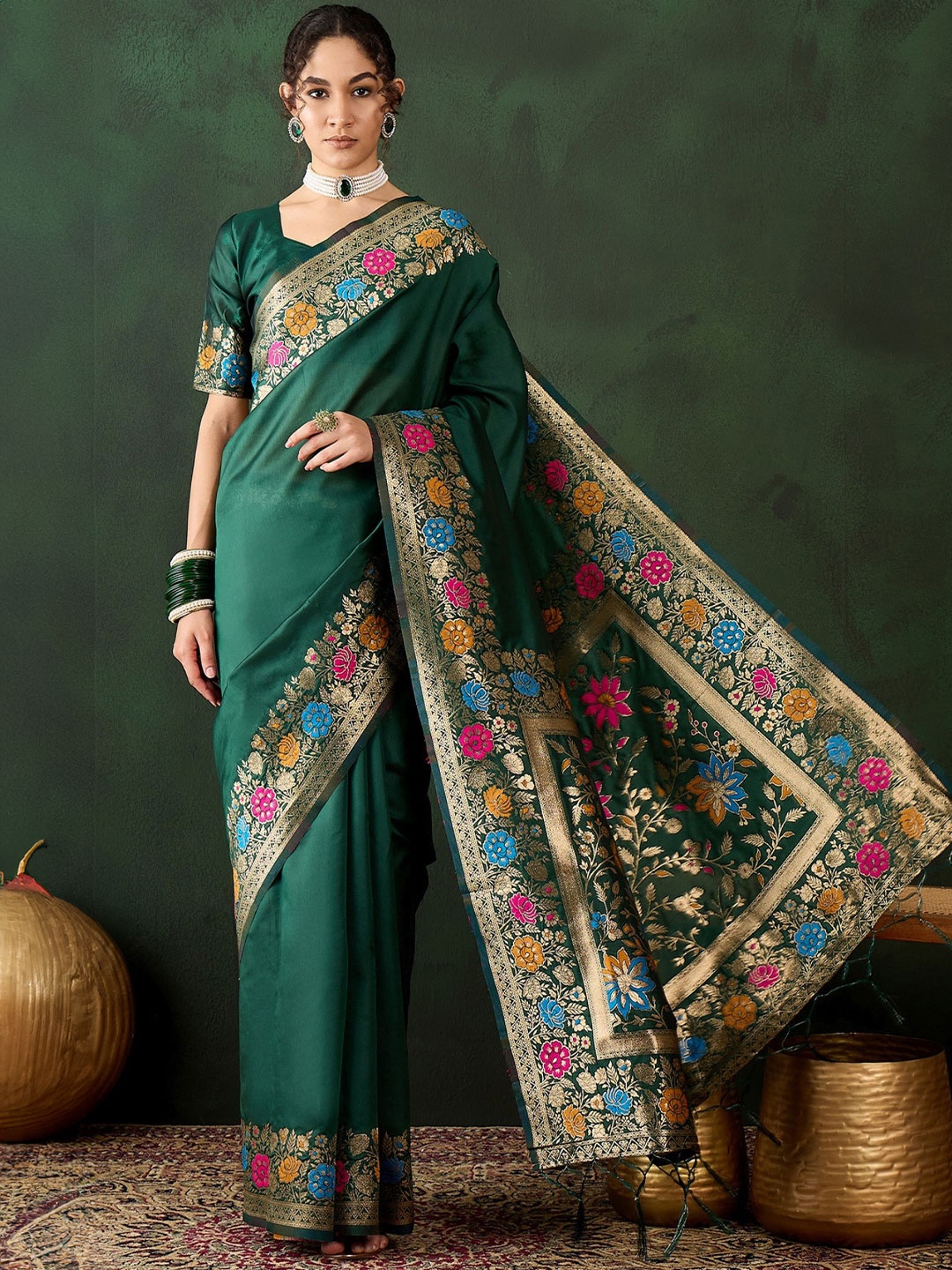 

MySilkLove Woven Design Zari Banarasi Saree, Green
