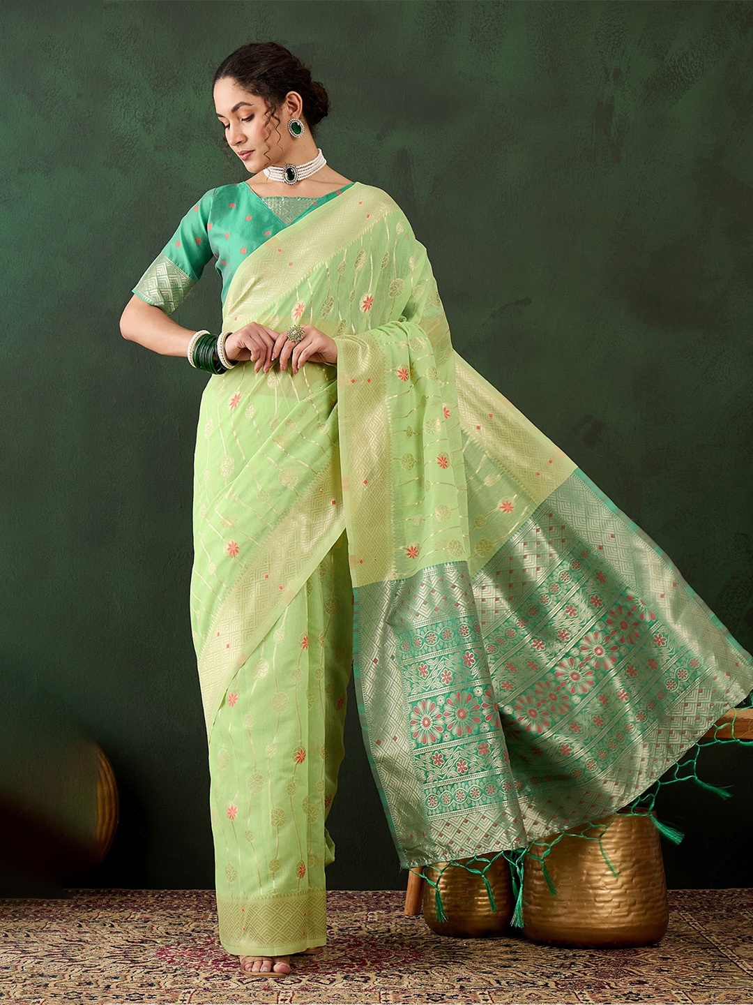 

MySilkLove Woven Design Zari Pure Cotton Saree, Green