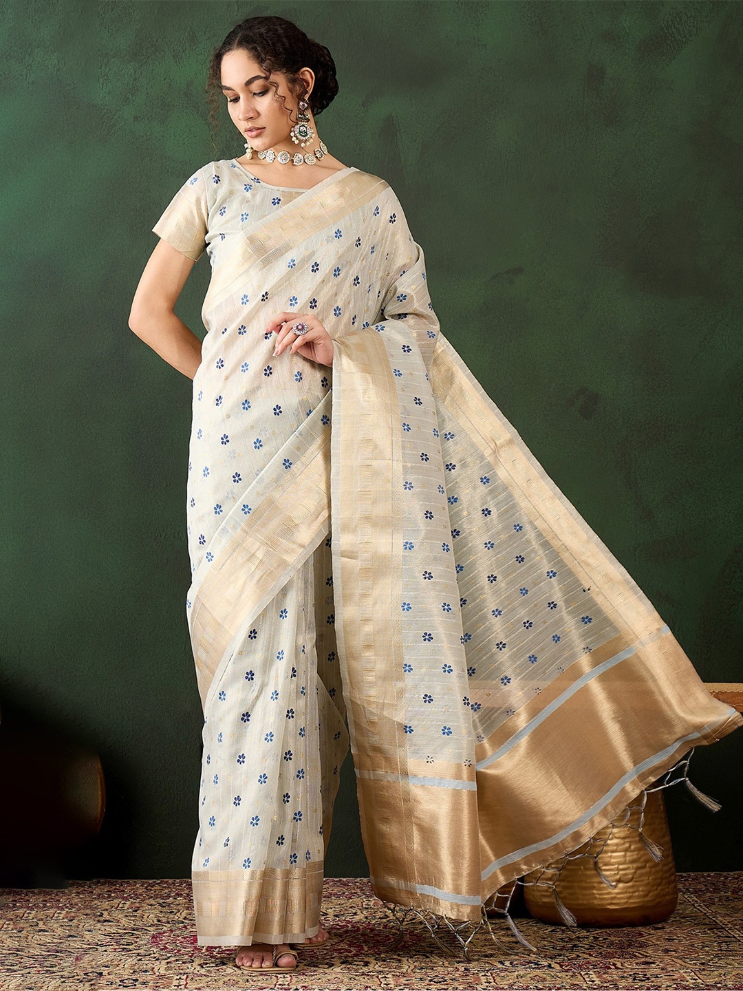 

MySilkLove Floral Printed Zari Saree, White