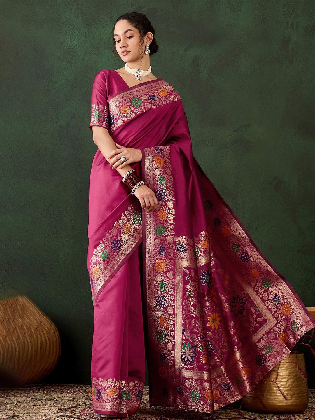 

MySilkLove Solid Zari Banarasi Saree, Maroon