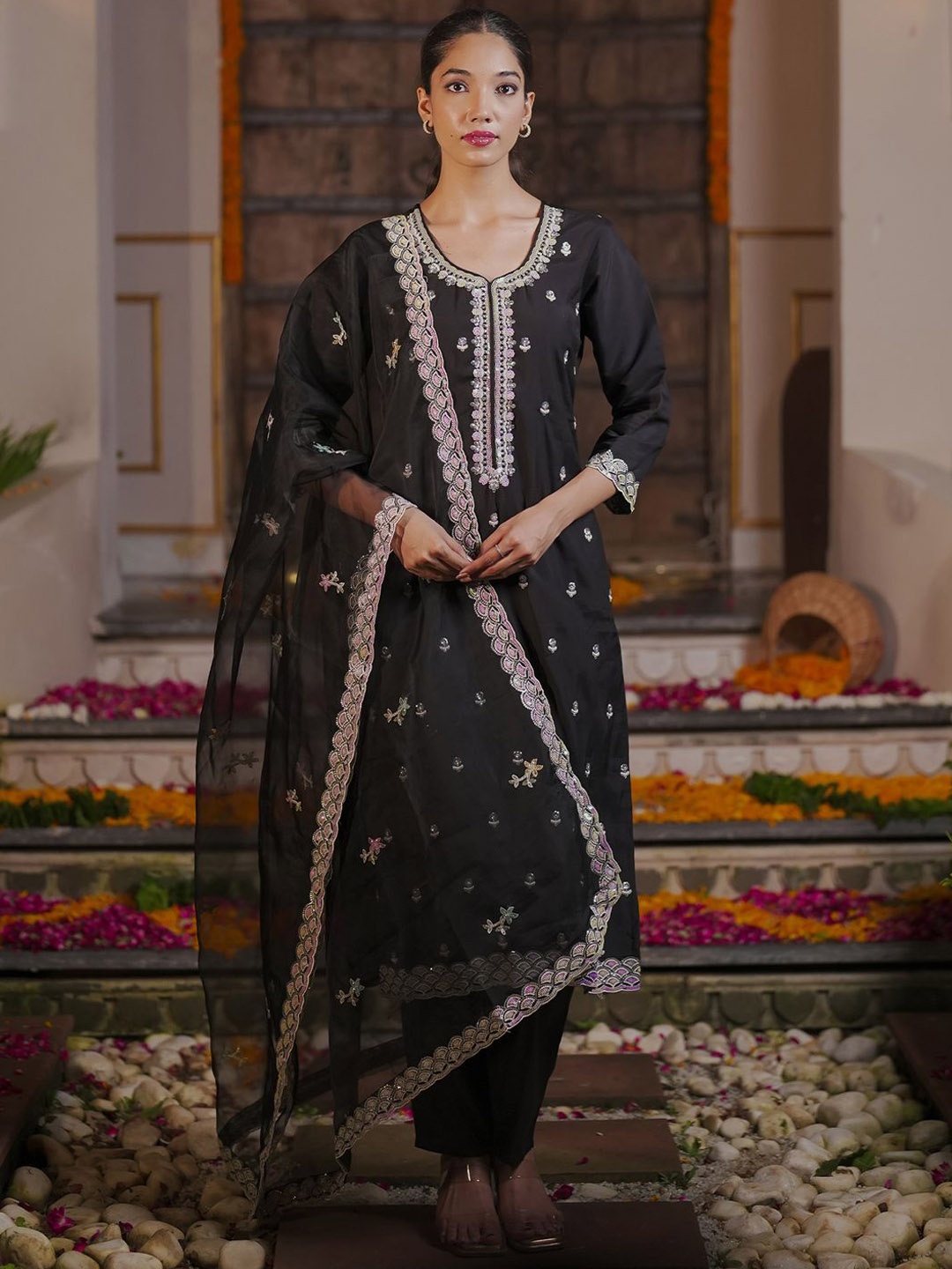 

Indo Era Ethnic Motifs Embroidered Kurta With Trousers & Dupatta, Black
