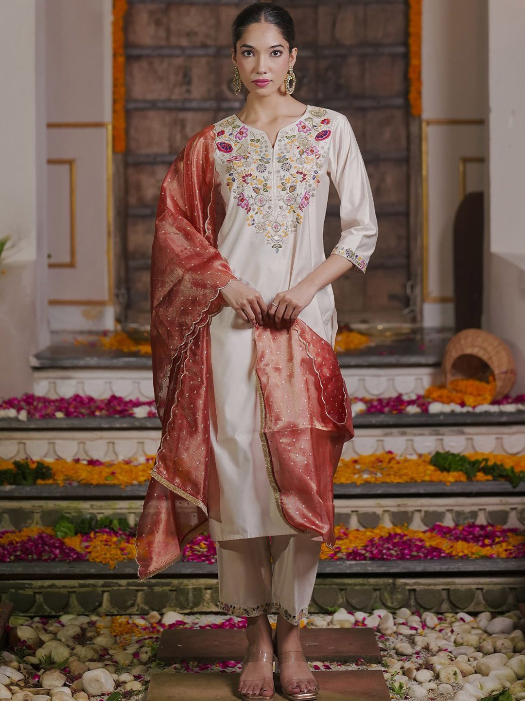 

Indo Era Floral Embroidered Thread Work Liva Kurta With Trousers & Dupatta, Off white