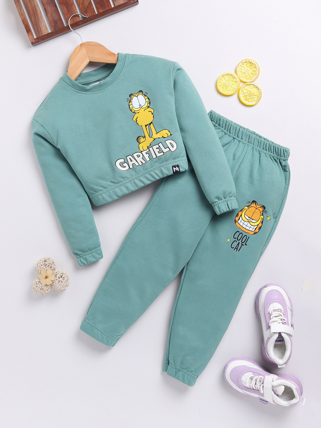 

YK X Minute Mirth Girls Pure Cotton Garfield Printed Top with Joggers, Green