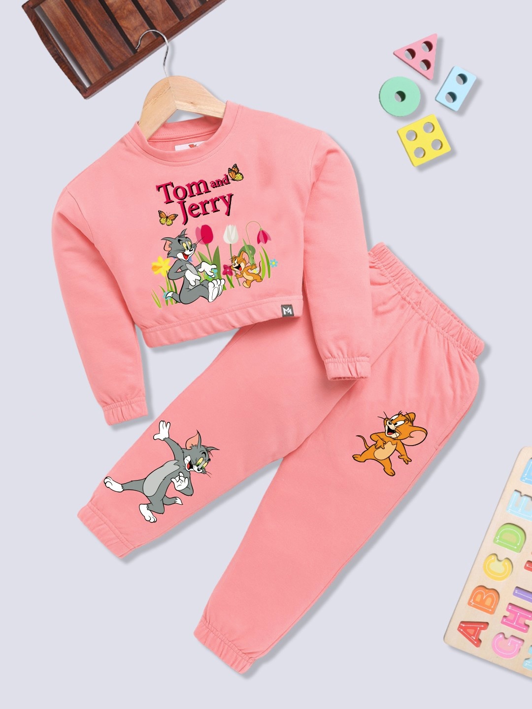 

YK X Minute Mirth Girls Cotton Tom & Jerry Printed Top with Joggers, Peach