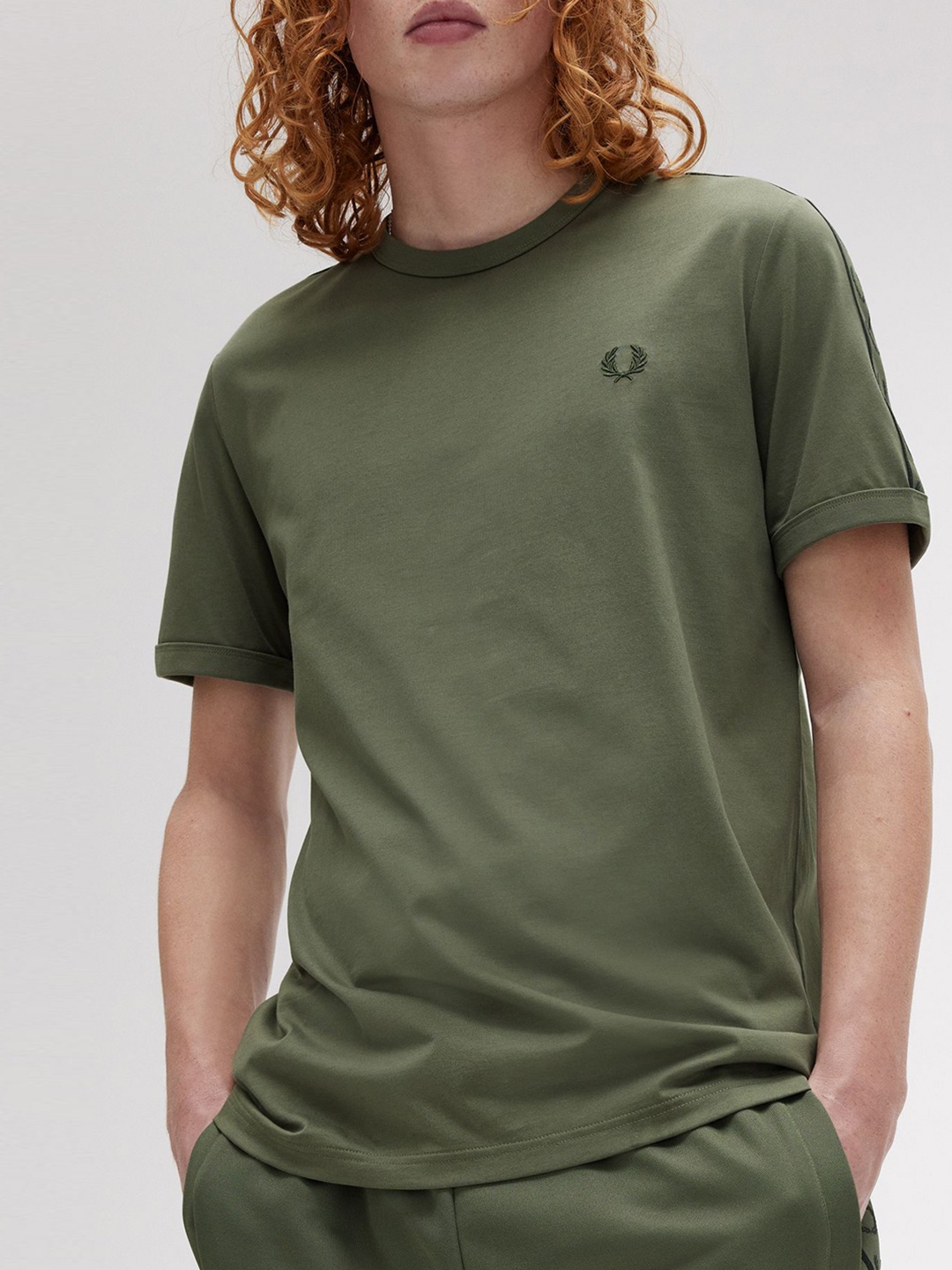 

Fred Perry Men Solid Round Neck Cotton Slim Fit T-shirt, Olive