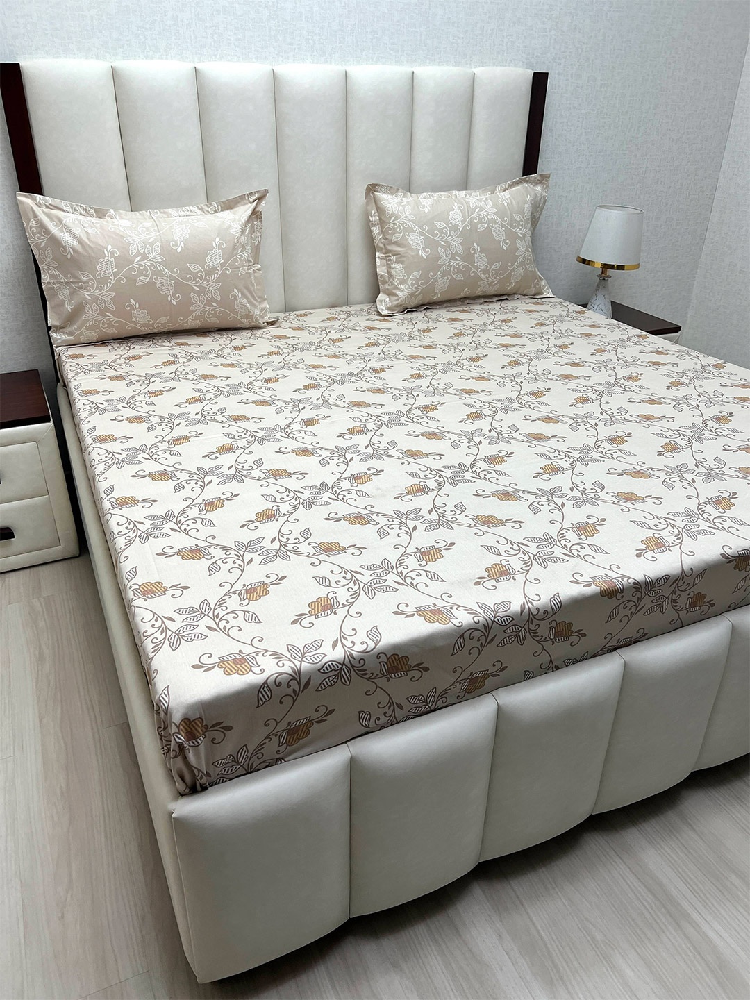

Pure Decor Cotton King Size Double Bedsheet With 2 Pillow Covers 2.74m X 2.74m, Off white
