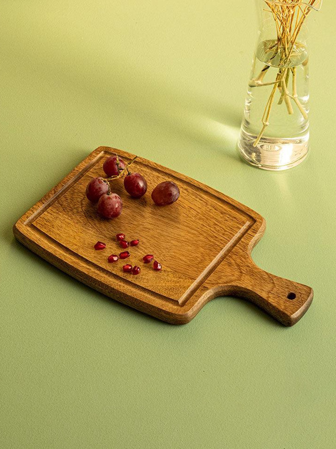 

Aurum Crafts Brown Mango Wood Chopping Board cum Platter