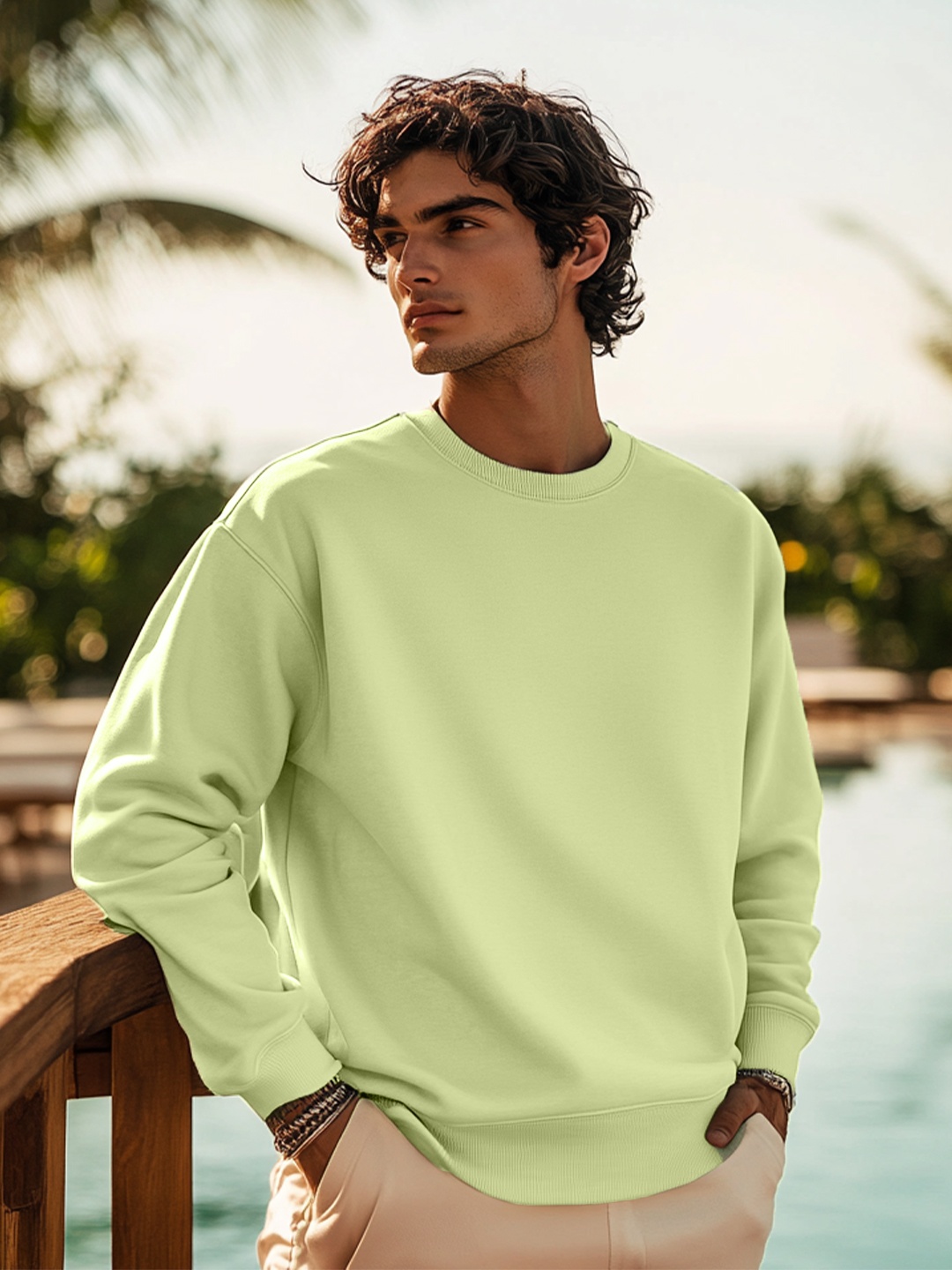 NOBERO Men Oversized Round Neck Pullover Sweatshirt, Green